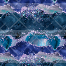 Load image into Gallery viewer, RETAIL: TEXTURED FAUX LEATHER ROLL (18" X 53" ROLL)